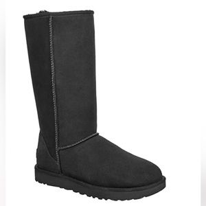 UGG Classic Tall Boot Black Size 8